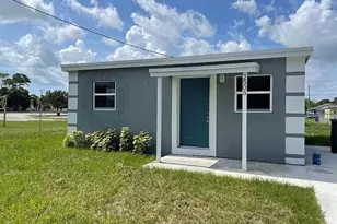 2505 Ave L, Fort Pierce, FL 34947 - Photo 1