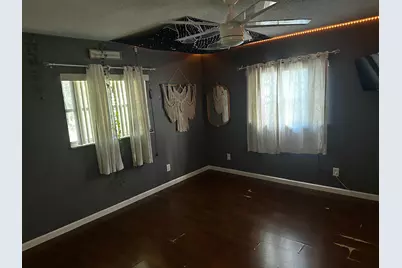 8211 NW 91st Avenue, Tamarac, FL 33321 - Photo 13