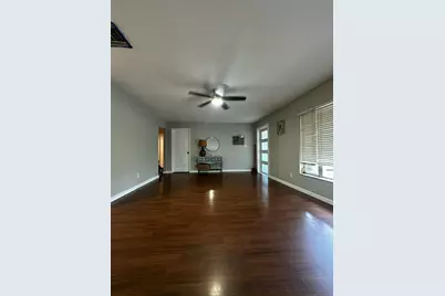 8211 NW 91st Avenue, Tamarac, FL 33321 - Photo 5
