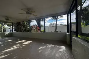 8211 NW 91st Ave, Tamarac, FL 33321 - Photo 17