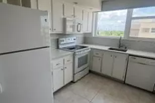 1237 S Hillsboro Mile N, Hillsboro Beach, FL 33062 - Photo 11