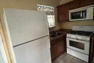 313 SW 15th Terrace, Delray Beach, FL 33444 - Photo 5