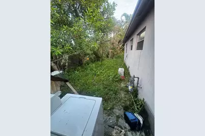 313 SW 15th Terrace, Delray Beach, FL 33444 - Photo 9