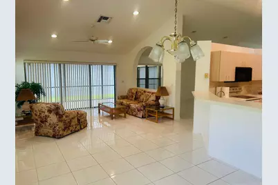 10430 Lexington Circle S, Boynton Beach, FL 33436 - Photo 5