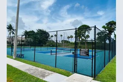 10430 Lexington Circle S, Boynton Beach, FL 33436 - Photo 19