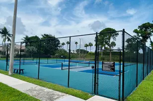 10430 Lexington Cir S, Boynton Beach, FL 33436 - Photo 19