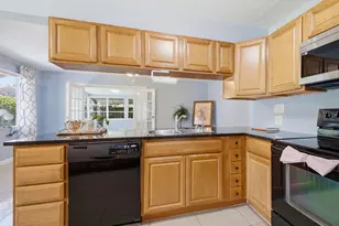 370 Orange Way, West Palm Beach, FL 33405 - Photo 1