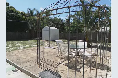 370 Orange Way, West Palm Beach, FL 33405 - Photo 35