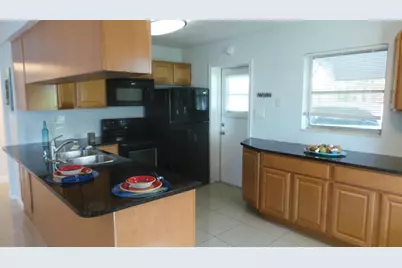 370 Orange Way, West Palm Beach, FL 33405 - Photo 11