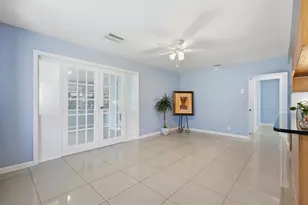 370 Orange Way, West Palm Beach, FL 33405 - Photo 7