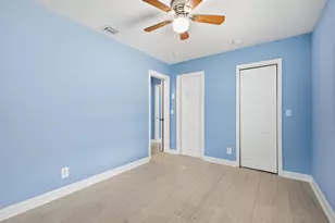 370 Orange Way, West Palm Beach, FL 33405 - Photo 21
