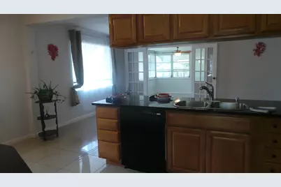 370 Orange Way, West Palm Beach, FL 33405 - Photo 3