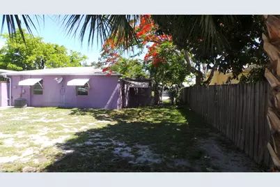 370 Orange Way, West Palm Beach, FL 33405 - Photo 39