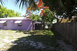 370 Orange Way, West Palm Beach, FL 33405 - Photo 39