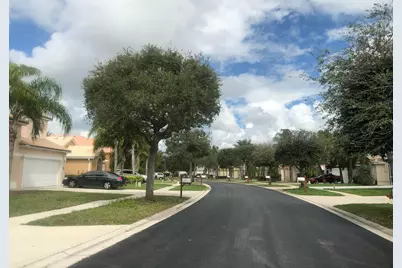 139 Preserve Drive, Royal Palm Beach, FL 33411 - Photo 5