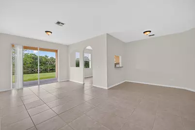 9810 SW Eastbrook Circle, Port Saint Lucie, FL 34987 - Photo 5