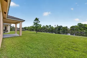 9810 SW Eastbrook Cir, Port Saint Lucie, FL 34987 - Photo 31
