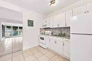 413 SW 24th Ave, Fort Lauderdale, FL 33312 - Photo 7