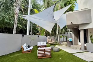 2571 Tigertail Ave, Miami, FL 33133 - Photo 13