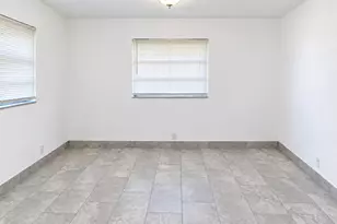 3640 NE 1st Ave., Oakland Park, FL 33334 - Photo 3