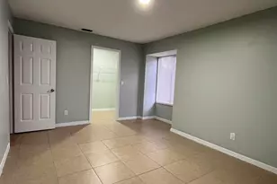 1258 SE Mc Farlane Ave, Port Saint Lucie, FL 34952 - Photo 9