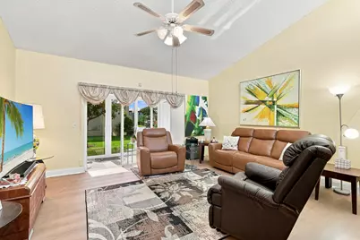 2532 Boundbrook Drive S #107, Palm Springs, FL 33406 - Photo 7