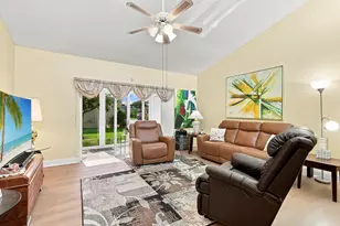 2532 Boundbrook Dr S, Palm Springs, FL 33406 - Photo 7