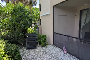 4101 Coral Tree Cir, Coconut Creek, FL 33073 - Photo 27