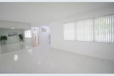 701 NW 6th Drive, Boca Raton, FL 33486 - Photo 27