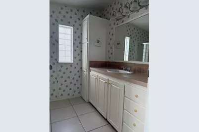 294 Kingfisher Avenue, Fort Pierce, FL 34982 - Photo 17