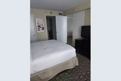 2670 E Sunrise Boulevard #301, Fort Lauderdale, FL 33304 - Photo 25