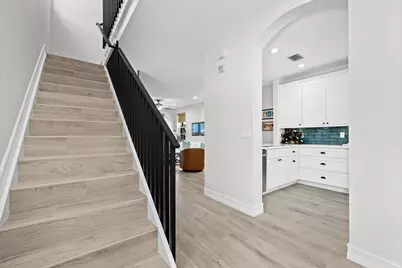 315 September Street, Palm Beach Gardens, FL 33410 - Photo 17