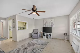 16 Sussex A, West Palm Beach, FL 33417 - Photo 7