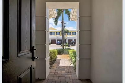 206 Mariner Court, North Palm Beach, FL 33408 - Photo 9