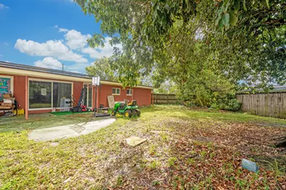 3250 E Glendale Boulevard, Fort Lauderdale, FL 33312 - Photo 17