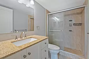 340 Sunset Dr, Fort Lauderdale, FL 33301 - Photo 15