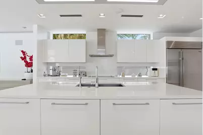 3017 N Atlantic Boulevard, Fort Lauderdale, FL 33308 - Photo 9