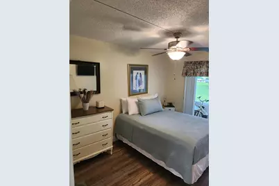 74 Newport Court E, Deerfield Beach, FL 33442 - Photo 13
