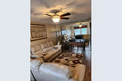 74 Newport Court E, Deerfield Beach, FL 33442 - Photo 1