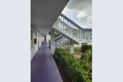 74 Newport Court E, Deerfield Beach, FL 33442 - Photo 29