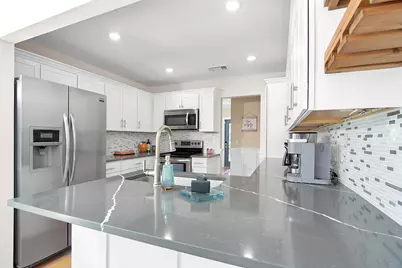 19 Pinehill Trail E, Tequesta, FL 33469 - Photo 13