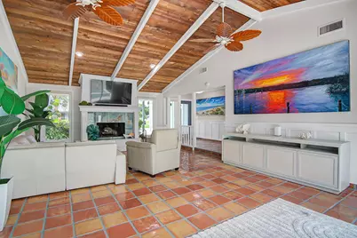 19 Pinehill Trail E, Tequesta, FL 33469 - Photo 7