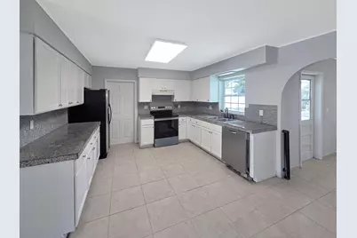 5114 Myrtle Drive, Fort Pierce, FL 34982 - Photo 7