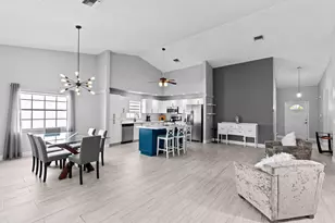 5256 Tiffany Anne Cir, West Palm Beach, FL 33417 - Photo 13