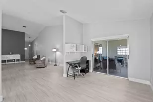 5256 Tiffany Anne Cir, West Palm Beach, FL 33417 - Photo 19