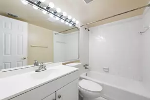 1340 NE 28th Ave, Pompano Beach, FL 33062 - Photo 13