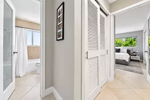 3652 NE 18th Ave, Oakland Park, FL 33334 - Photo 19