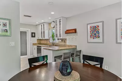 3652 NE 18th Avenue, Oakland Park, FL 33334 - Photo 21