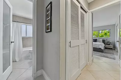 3652 NE 18th Avenue, Oakland Park, FL 33334 - Photo 29