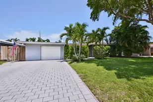 3652 NE 18th Ave, Oakland Park, FL 33334 - Photo 3